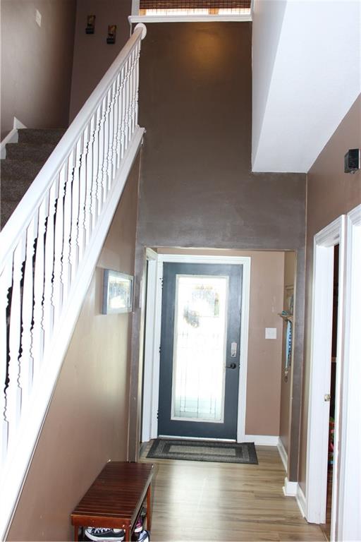 9718 Rhodes Lane Avon, IN 46123 - Photo 4 of 29