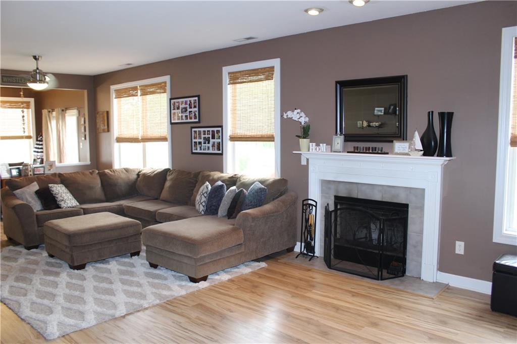 9718 Rhodes Lane Avon, IN 46123 - Photo 6 of 29