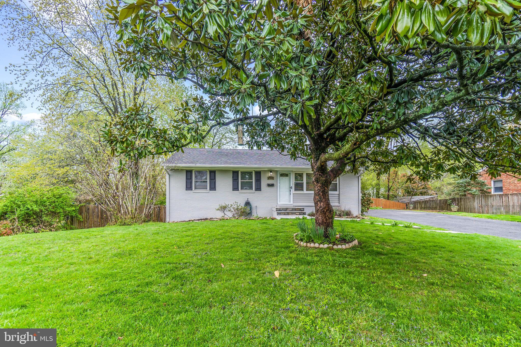 5225 Heming Avenue Springfield, VA 22151 - Photo 33 of 36 Exterior Front