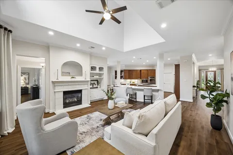 $625,000 | 12022 Arcadia Bend Lane, Houston, TX 77041