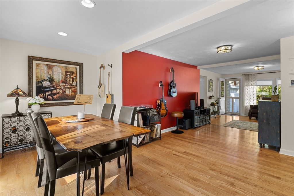 31 Mixter Road Holden, MA 01520 - Photo 8 of 27