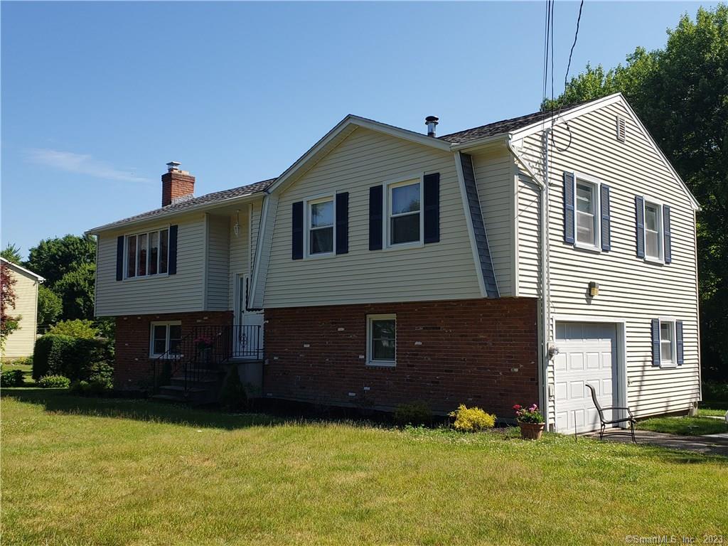 110 Pepperidge Tree Road Watertown, CT 06795 - Photo 1 of 1 Gallery Image 1