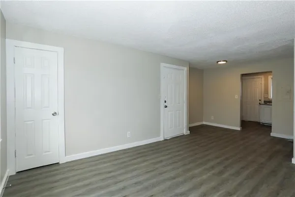 $1,100 | 2055 Alison Court Southwest, Unit 8, Atlanta, GA 30311