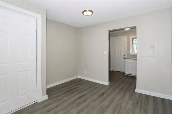 $1,100 | 2055 Alison Court Southwest, Unit 8, Atlanta, GA 30311