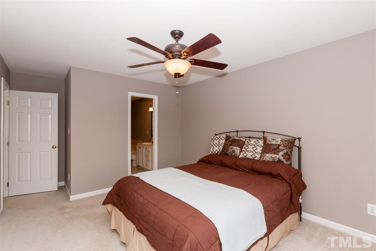 6908 Wilderness Road Raleigh, NC 27613 - Photo 8 of 20