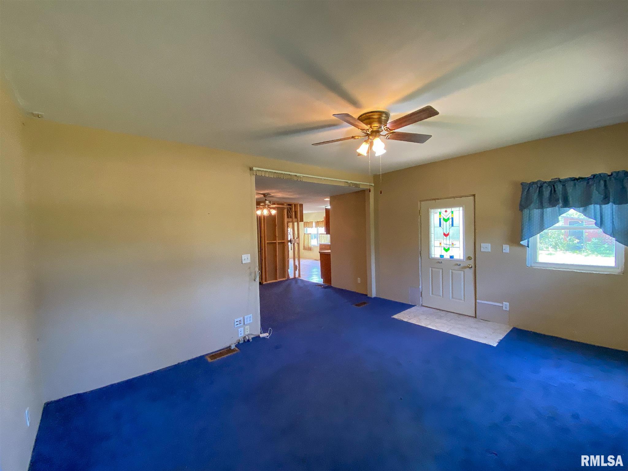 8605 Bob White Road Louisville, IL 62858 - Photo 15 of 50 Gallery Image 15
