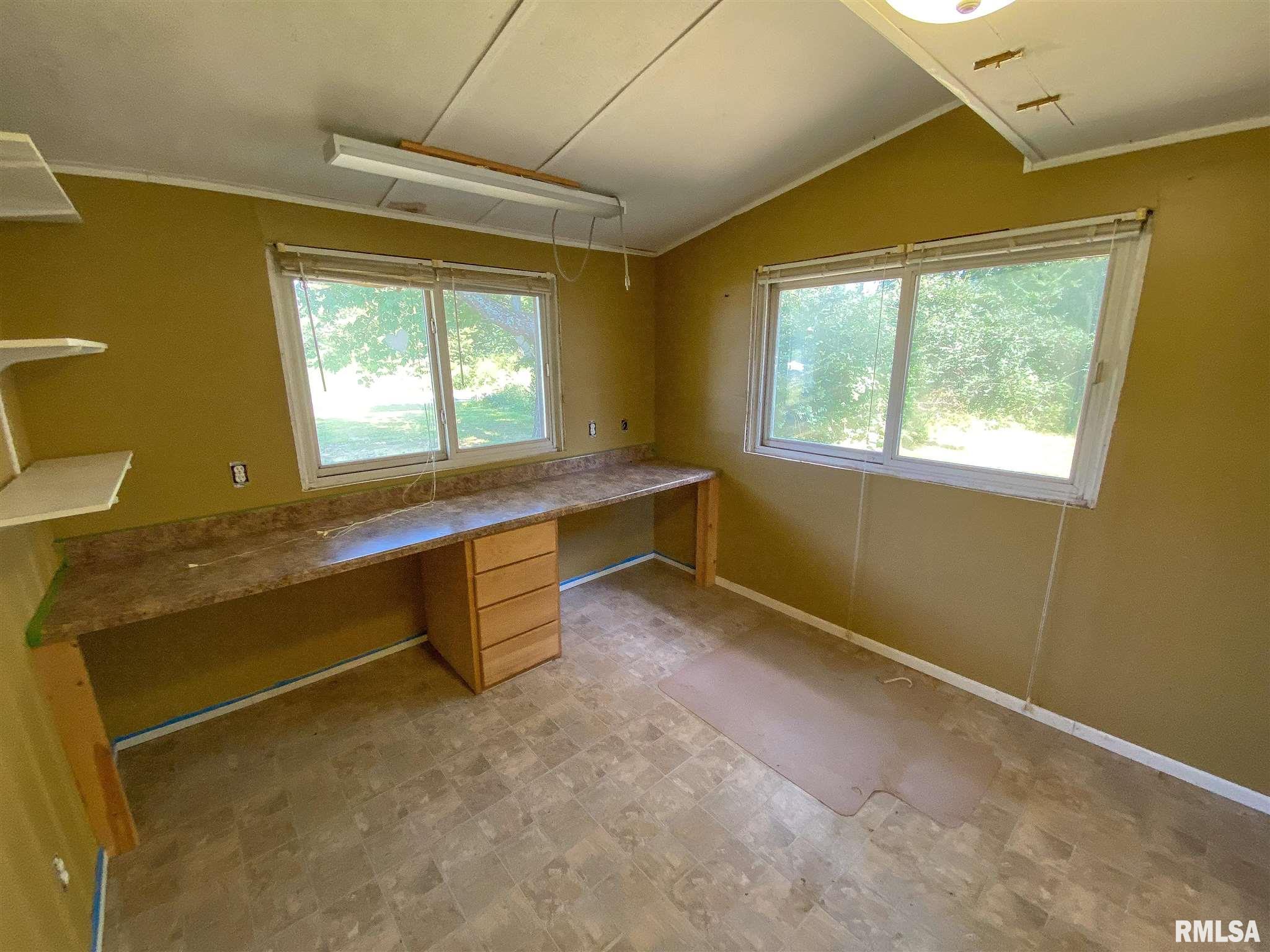 8605 Bob White Road Louisville, IL 62858 - Photo 25 of 50 Gallery Image 25