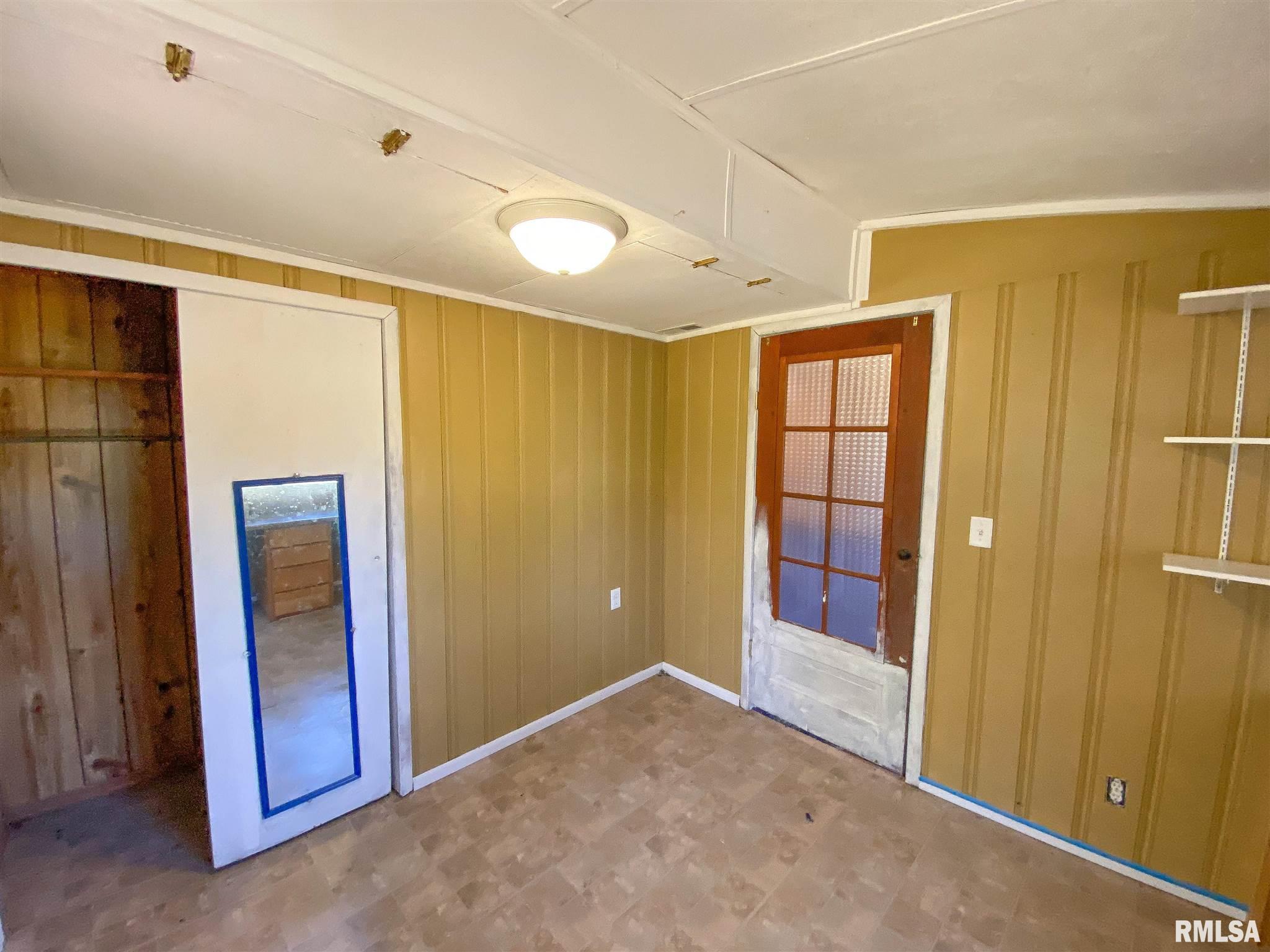 8605 Bob White Road Louisville, IL 62858 - Photo 26 of 50 Gallery Image 26