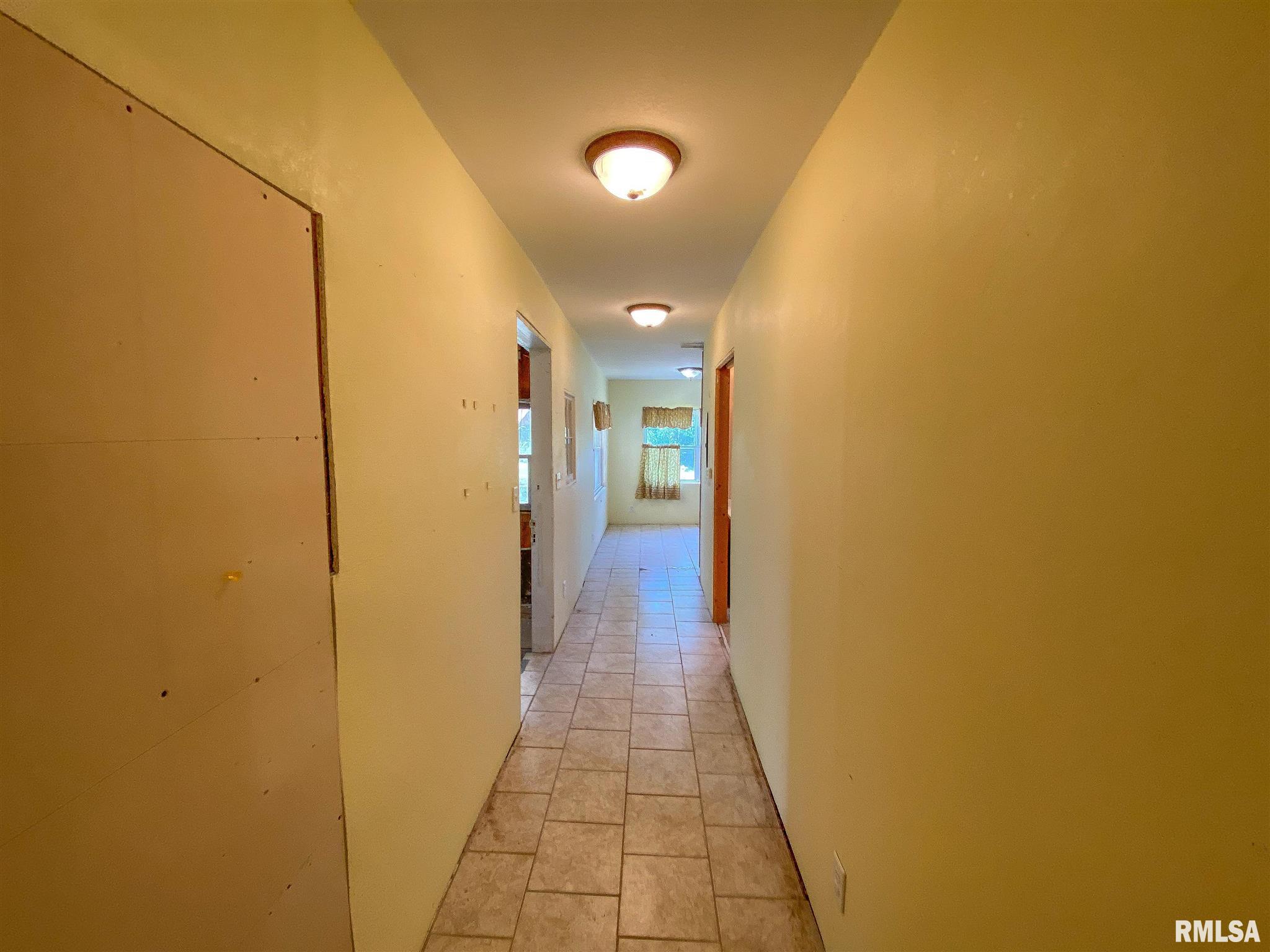 8605 Bob White Road Louisville, IL 62858 - Photo 46 of 50 Gallery Image 46