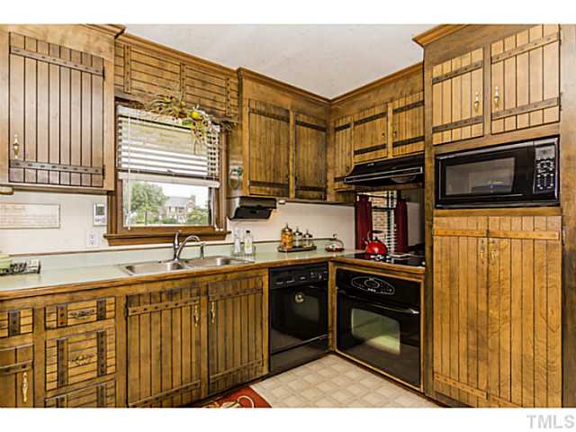 10304 Ten-Ten Road Raleigh, NC 27603 - Photo 9 of 25 Photo 9