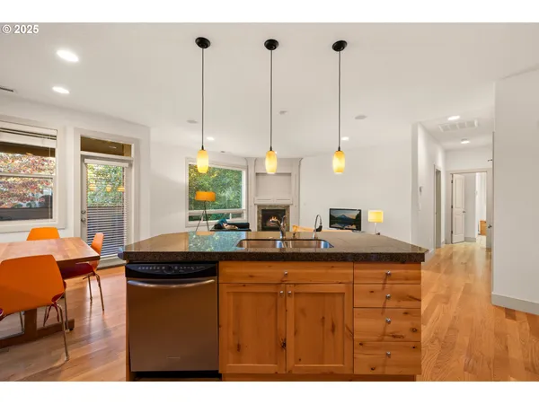 $630,000 | 242 Southeast 29th Street, Gresham, OR 97080