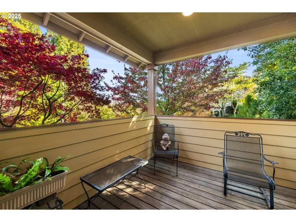 $630,000 | 242 Southeast 29th Street, Gresham, OR 97080