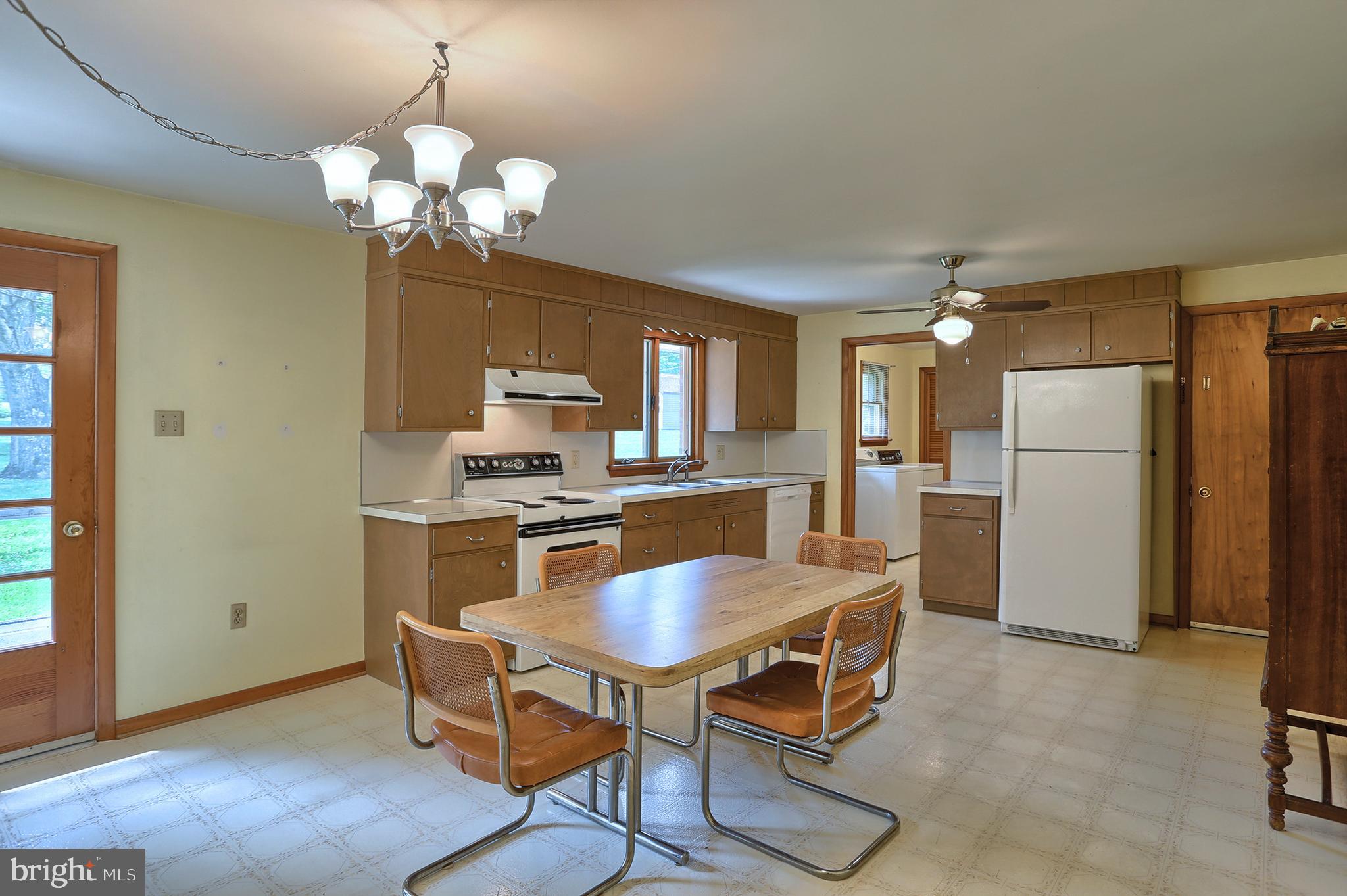422 East Evergreen Road Lebanon, PA 17042 - Photo 12 of 33 Gallery Image 12