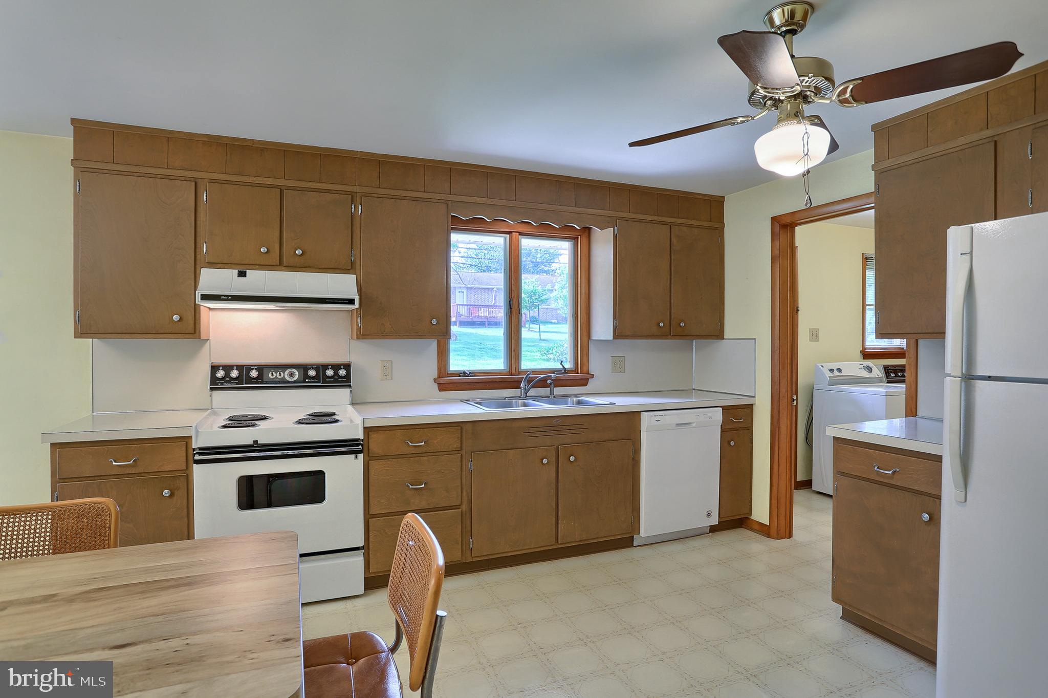 422 East Evergreen Road Lebanon, PA 17042 - Photo 14 of 33 Gallery Image 14