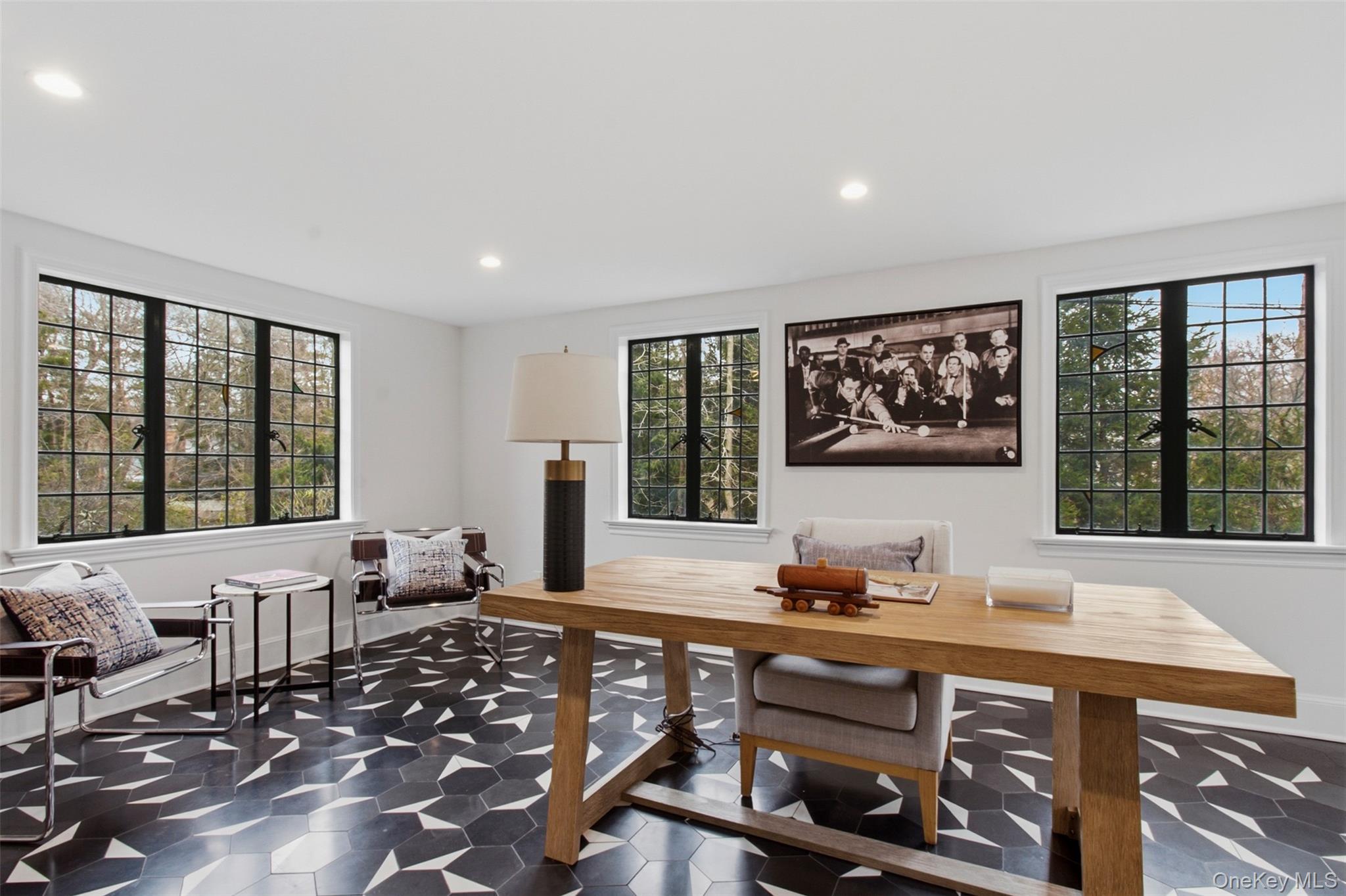 9 Rye Road Rye, NY 10580 - Photo 19 of 50 Bedroom 5. First floor bedroom with en-suite bath. Used as a flexible bedroom/office space.