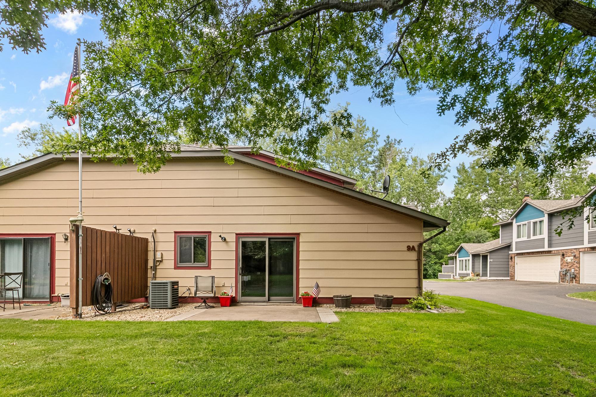 9 Shady Way, Unit A Circle Pines, MN 55014 - Photo 4 of 24