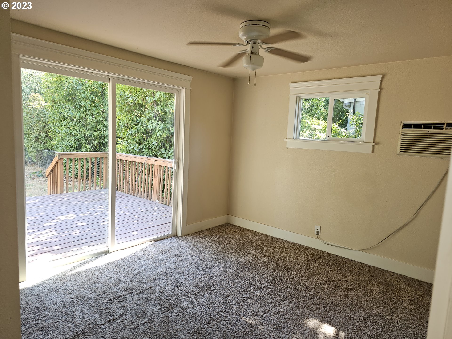 2644 Edison Street Eugene, OR 97402 - Photo 15 of 29 a view of a room with a large window