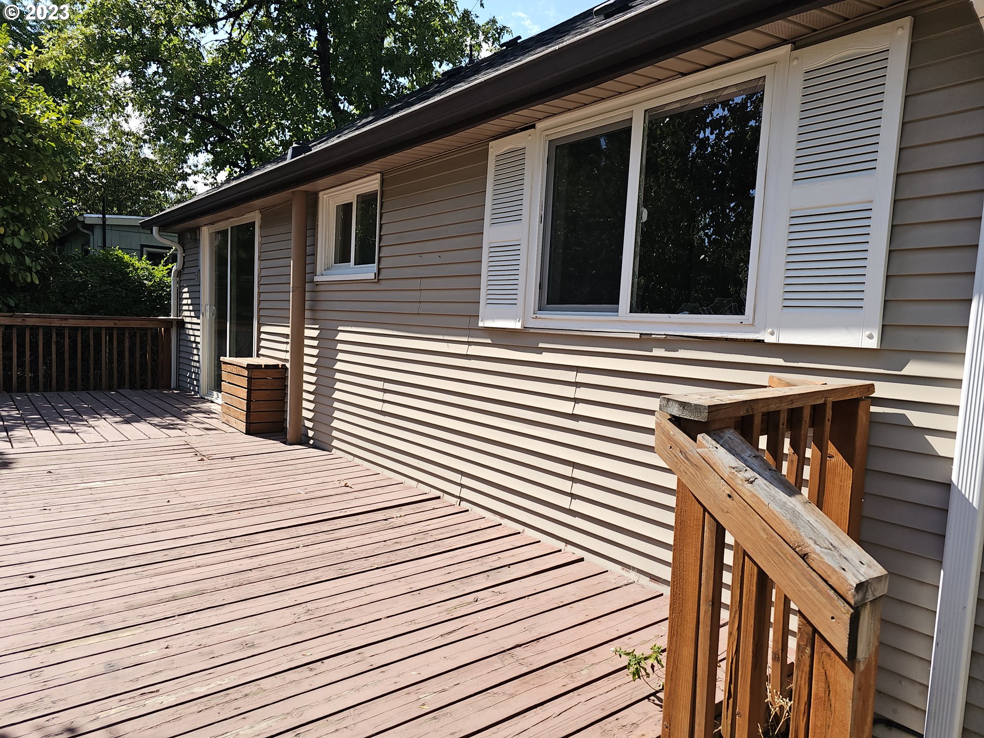 2644 Edison Street Eugene, OR 97402 - Photo 24 of 29 a view of a house with a deck
