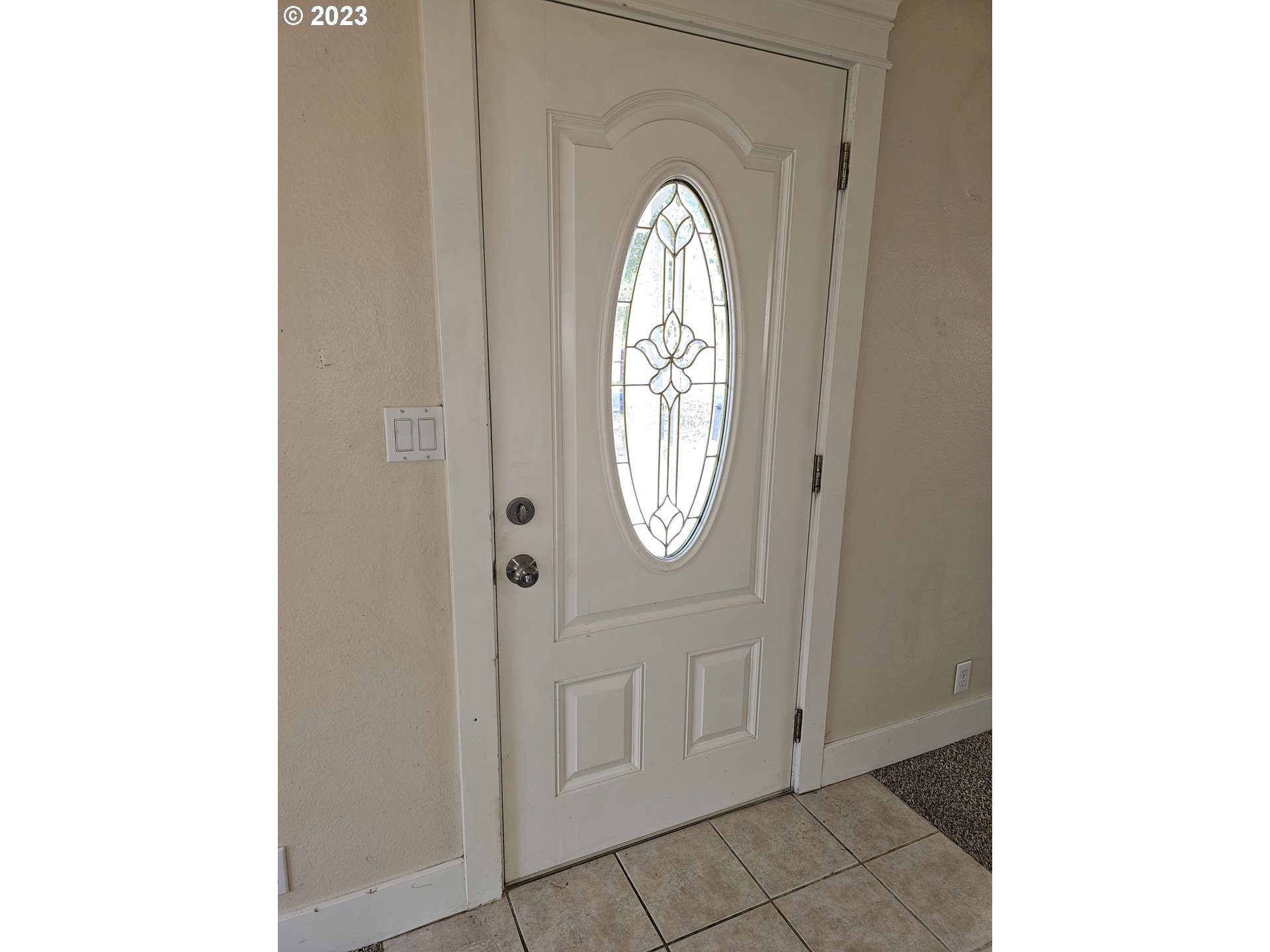 2644 Edison Street Eugene, OR 97402 - Photo 4 of 29 a view of front door with door