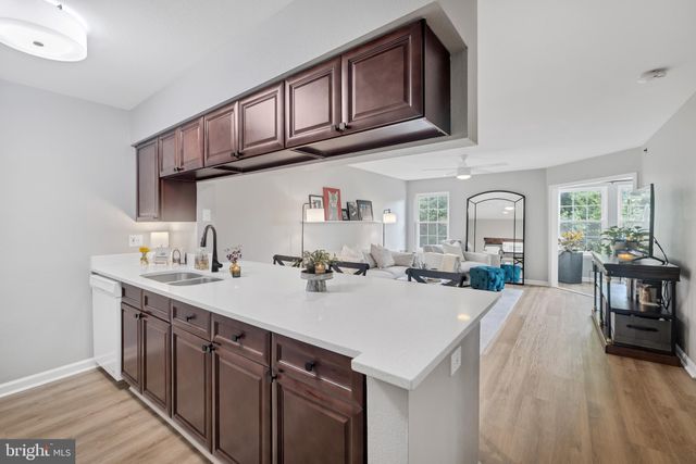 $295,000 | 3315 Wyndham Circle, Unit 1225, Alexandria, VA 22302