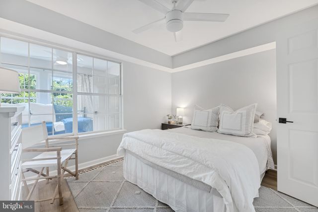 $295,000 | 3315 Wyndham Circle, Unit 1225, Alexandria, VA 22302