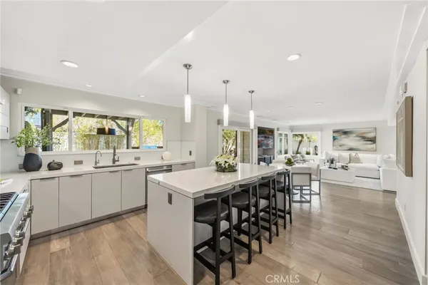 $3,288,000 | 3 Candlebush, Irvine, CA 92603