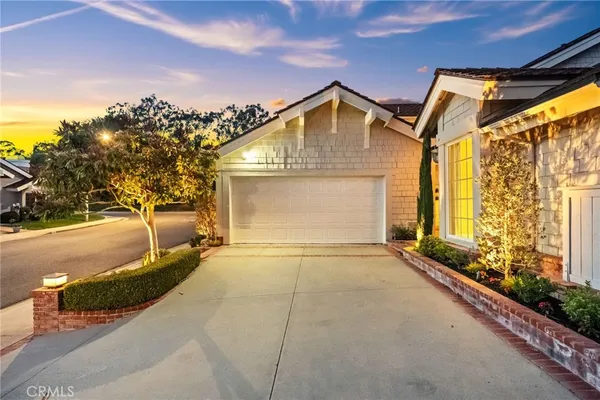 $3,288,000 | 3 Candlebush, Irvine, CA 92603