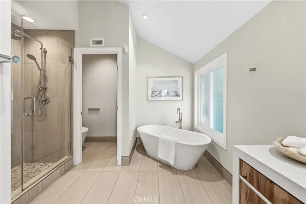 $3,288,000 | 3 Candlebush, Irvine, CA 92603