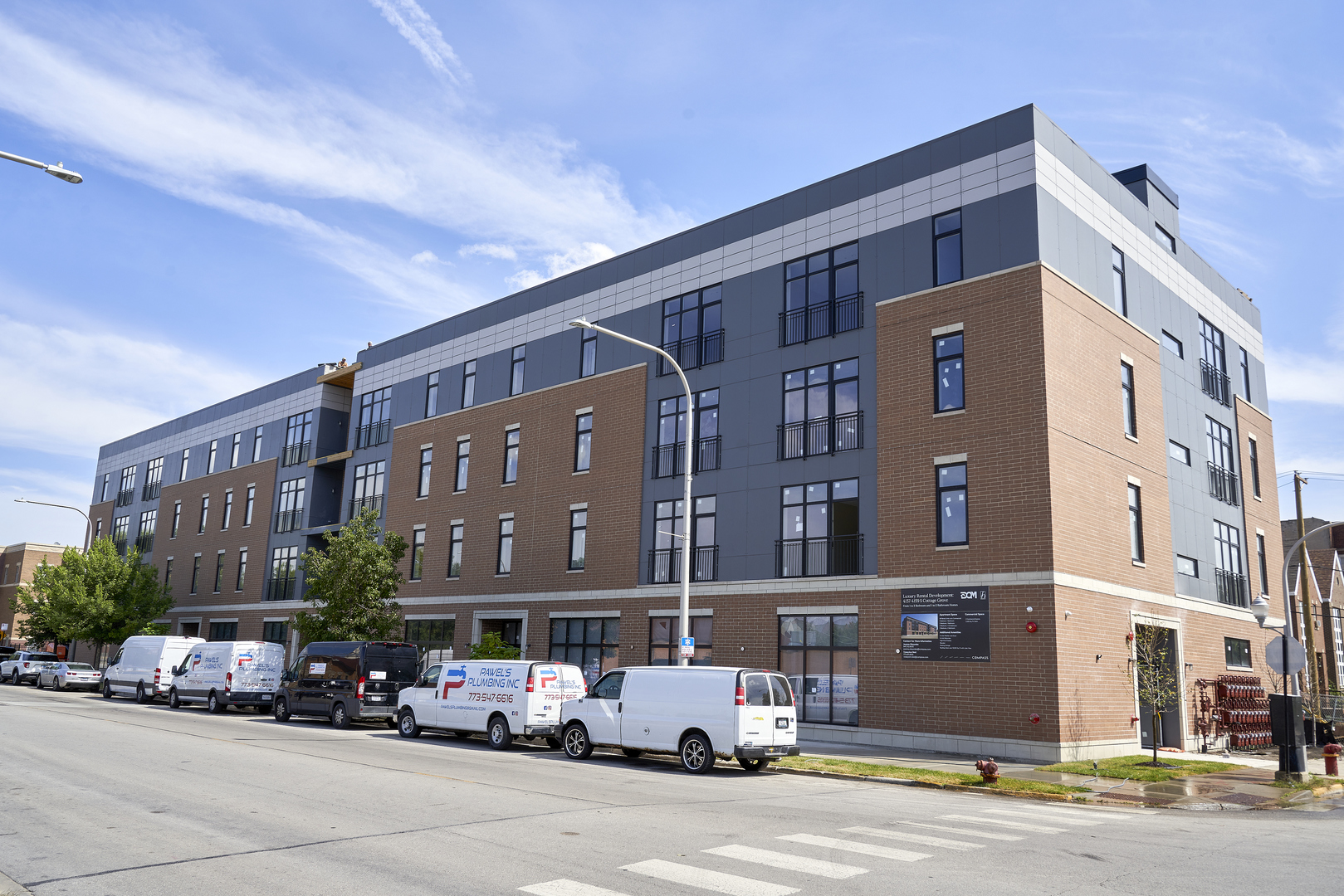 4149 South Cottage Grove Avenue, Unit 305 Chicago, IL 60653 - Photo 1 of 27 a car parked in front of a building