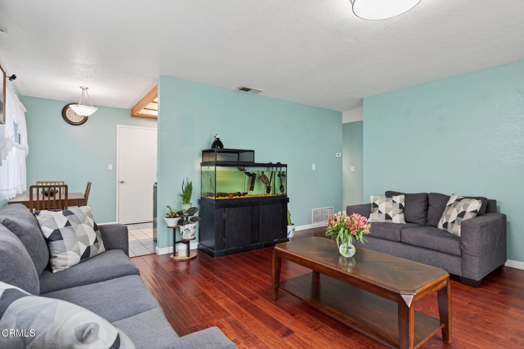 1501 Morris Street Oxnard, CA 93030 - Photo 11 of 34 a living room with furniture