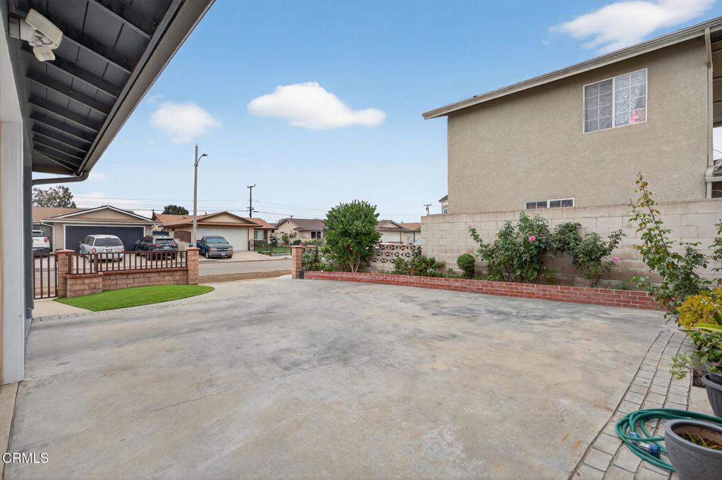 1501 Morris Street Oxnard, CA 93030 - Photo 6 of 34