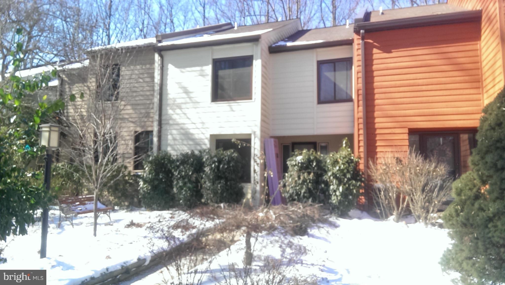 11520 Hearthstone Court Reston, VA 20191 - Photo 1 of 1 Exterior (Front)
