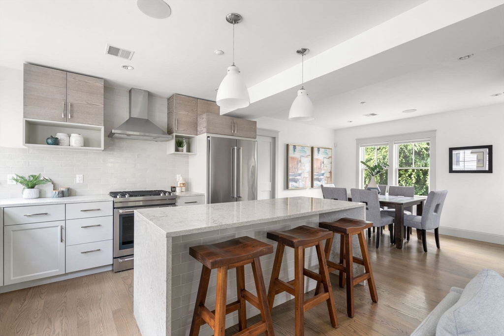 41 Rossmore Road, Unit 2 Boston, MA 02130 - Photo 14 of 39 Gallery Image 14