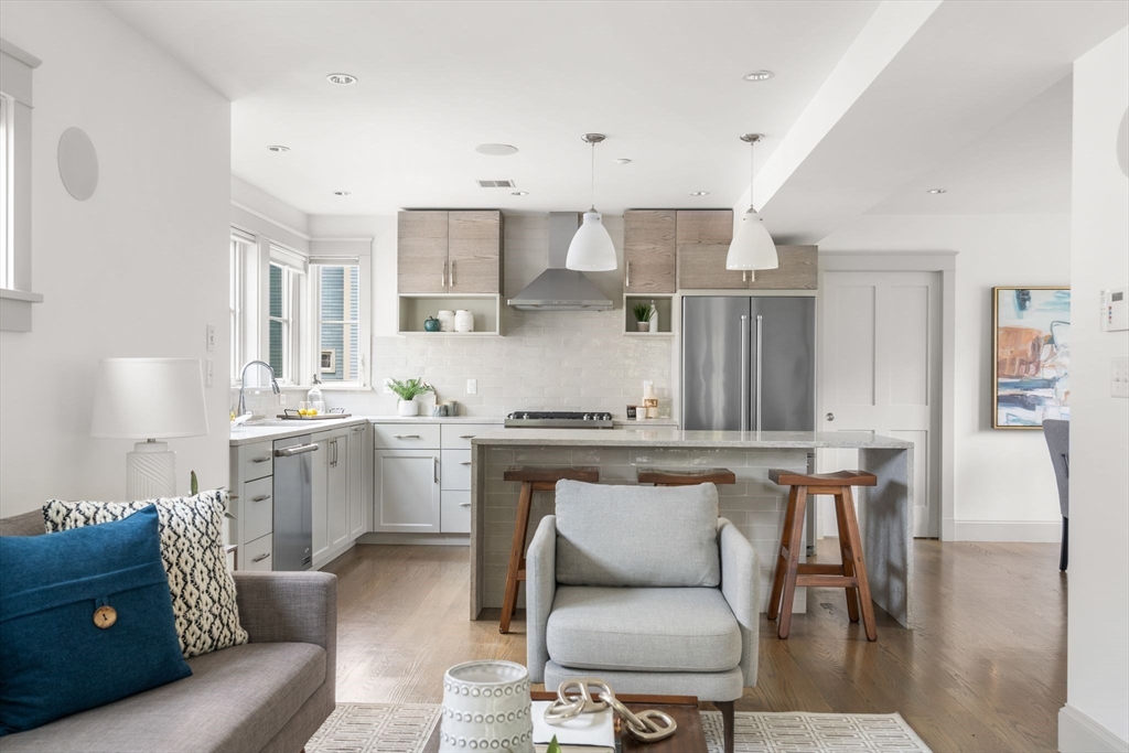 41 Rossmore Road, Unit 2 Boston, MA 02130 - Photo 8 of 39 Gallery Image 8