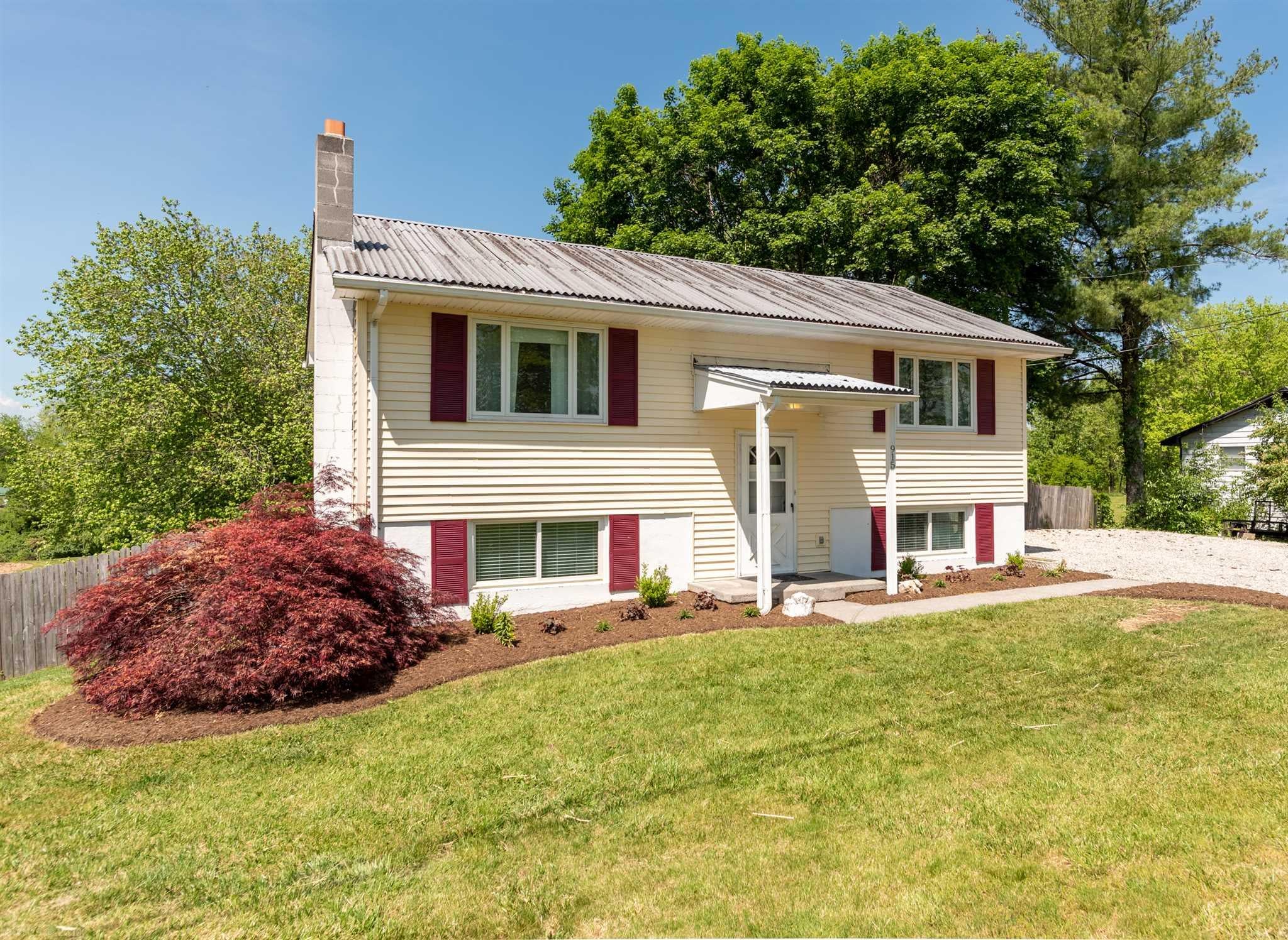 915 Switchback Road Christiansburg, VA 24073 - Photo 29 of 71 Gallery Image 29