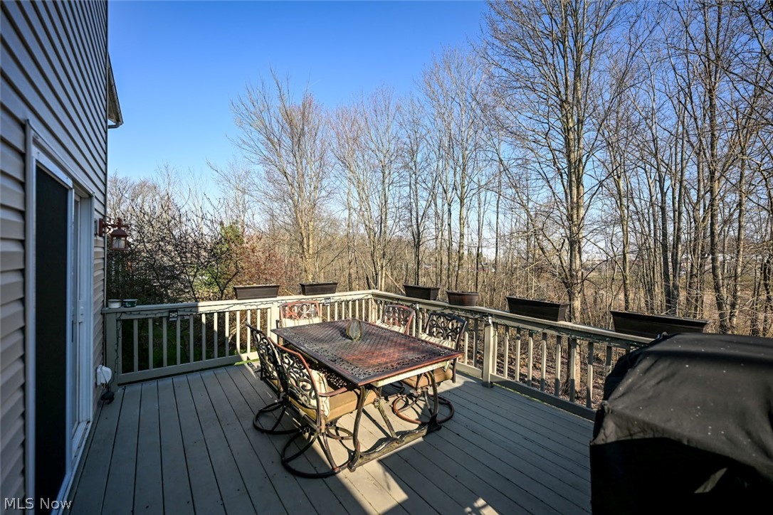 865 Holborn Road Streetsboro, OH 44241 - Photo 17 of 32
