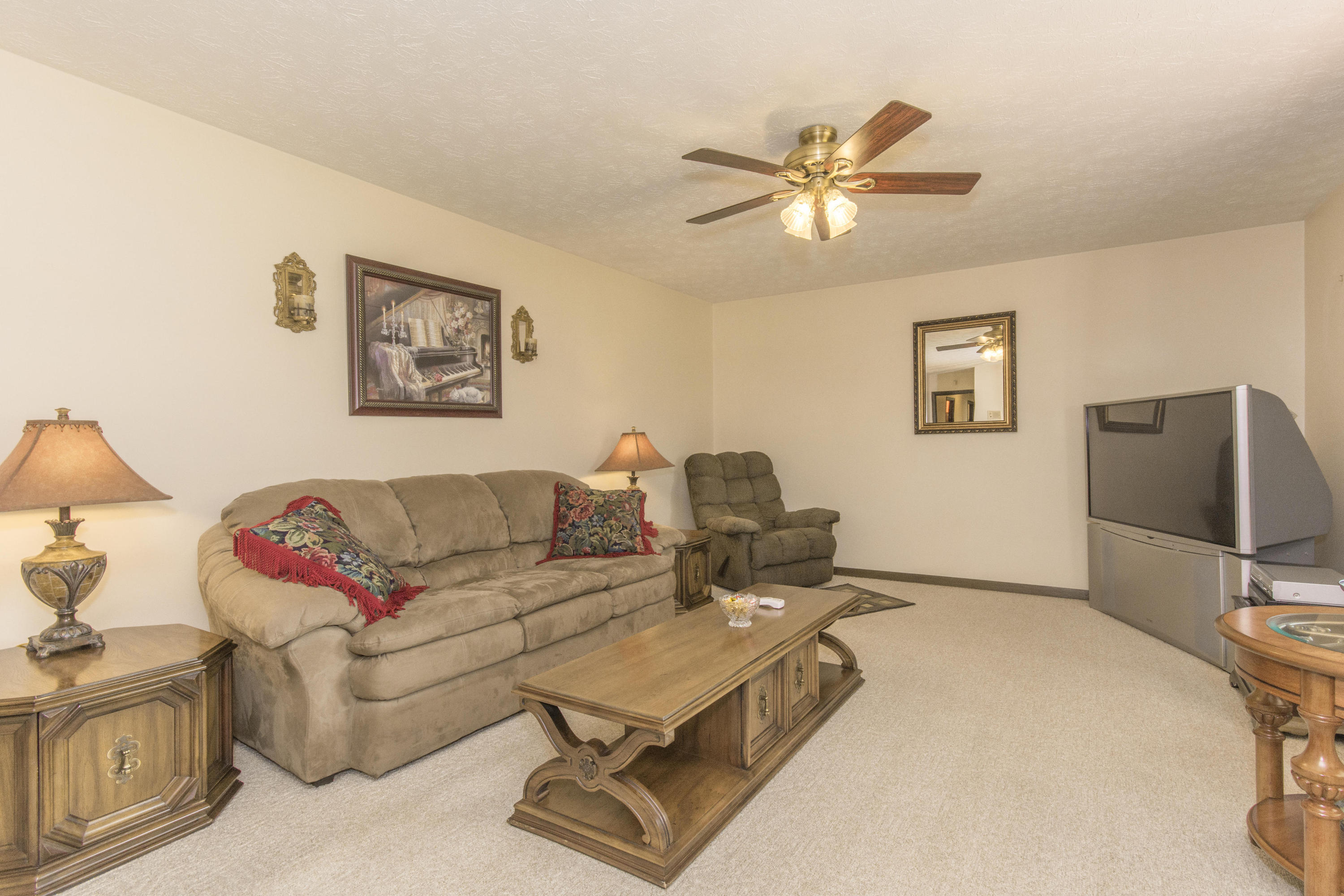 901 West Emory Road Powell, TN 37849 - Photo 6 of 25 901 W Emory Road Knoxville TN-MLS_Size-0
