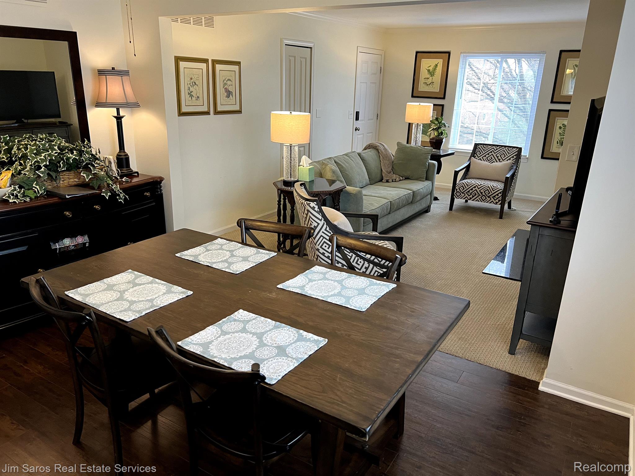 906 Neff Road Grosse Pointe, MI 48230 - Photo 3 of 13 Gallery Image 3