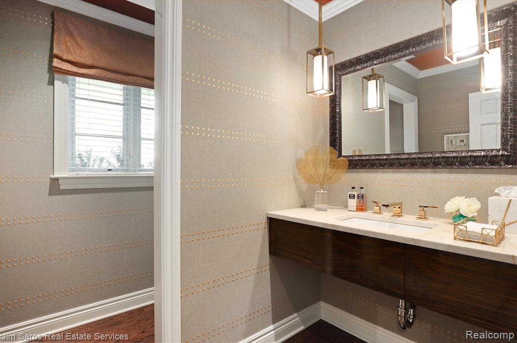 27 Harbor Hill Road Grosse Pointe Farms, MI 48236 - Photo 24 of 64