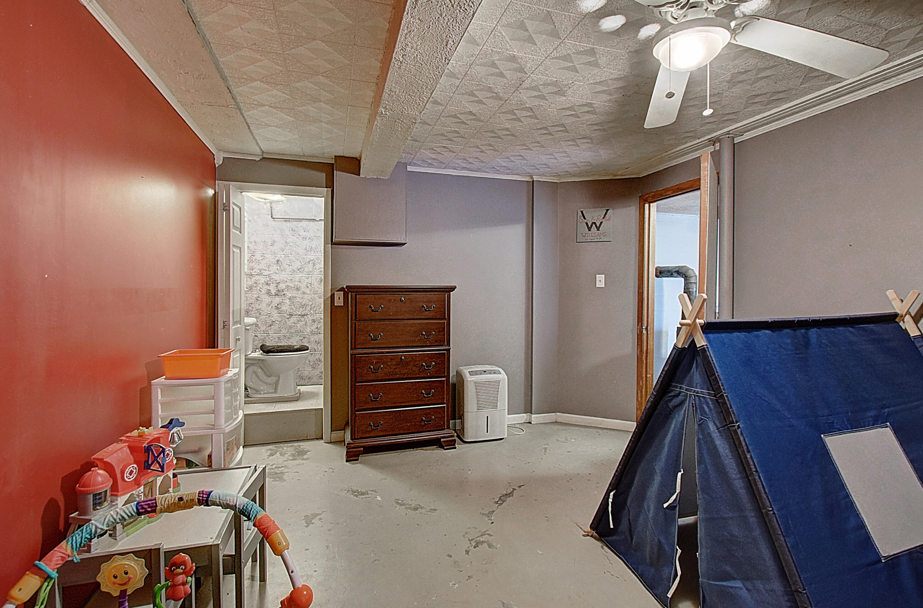 322 Sims Hill Road Elizabethton, TN 37643 - Photo 25 of 35 DSC_0190And8more