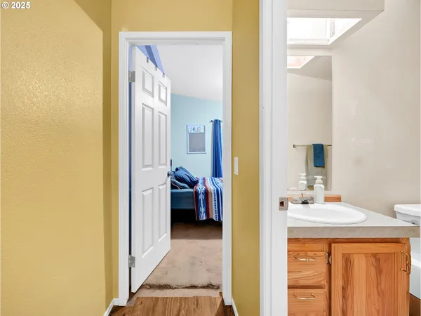 $99,900 | 32700 Southeast Leewood Lane, Unit 31, Boring, OR 97009