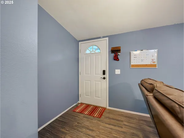 $99,900 | 32700 Southeast Leewood Lane, Unit 31, Boring, OR 97009