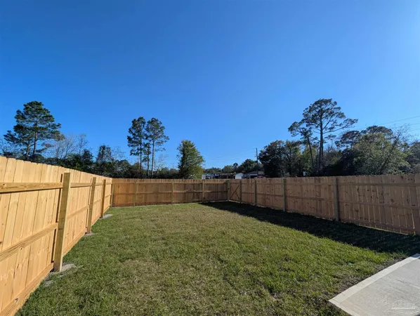 $2,150 | 9907 Starling Drive, Pensacola, FL 32506