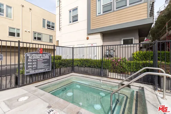 $5,400 | 2753 Waverly Drive, Unit 1103, Los Angeles, CA 90039