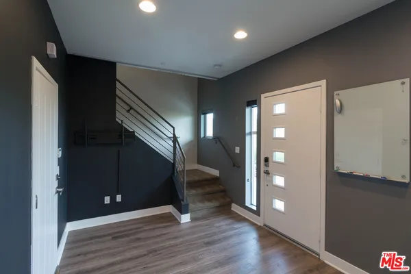 $5,400 | 2753 Waverly Drive, Unit 1103, Los Angeles, CA 90039
