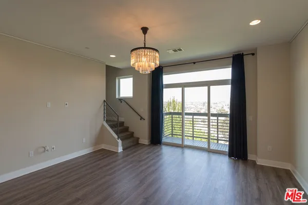 $5,400 | 2753 Waverly Drive, Unit 1103, Los Angeles, CA 90039
