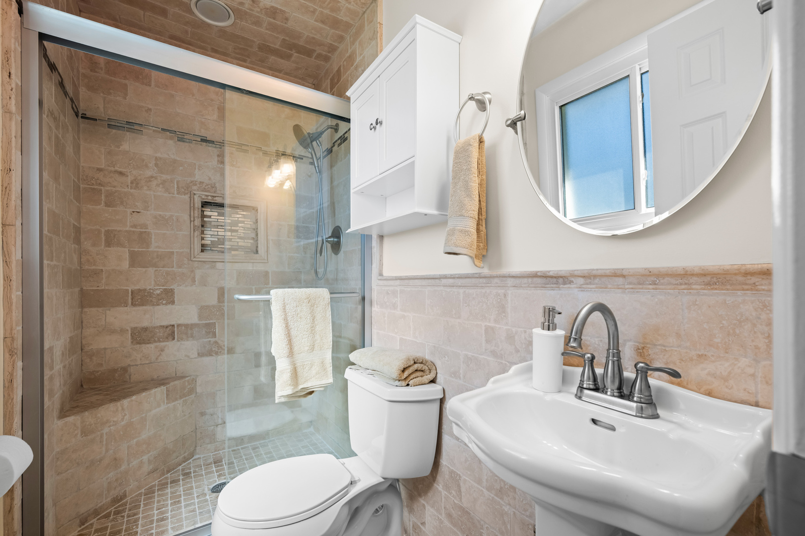 1917 Pawnee Lane Mount Prospect, IL 60056 - Photo 12 of 29 a bathroom with a sink toilet and shower
