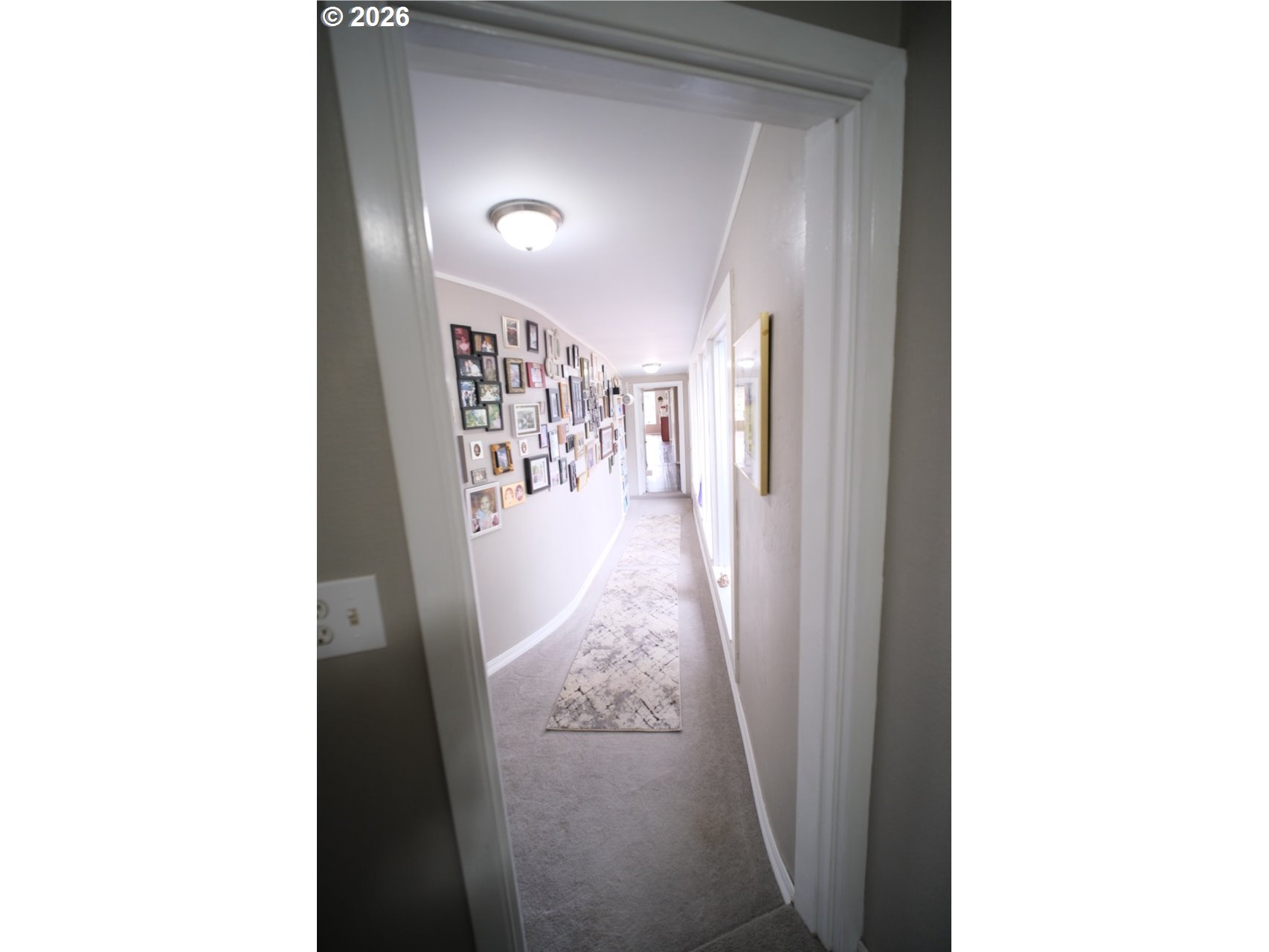 70214 Lakewood Road North Bend, OR 97459 - Photo 19 of 39 a view of a hallway with entryway
