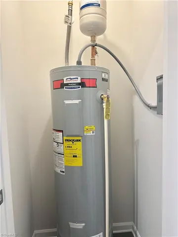 $299,999 | 6840 Tarik Lane, Raleigh, NC 27610