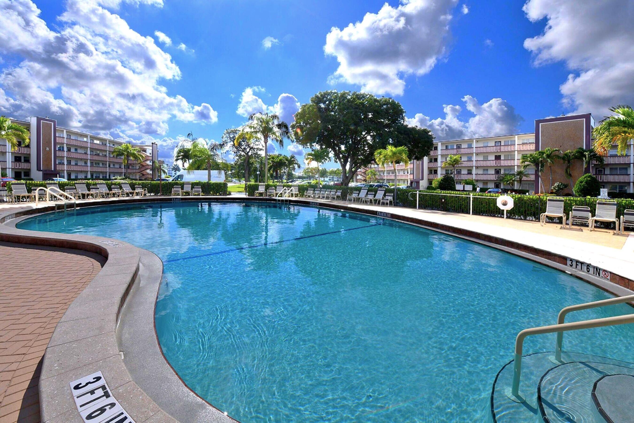 2046 Rexford Drive Boca Raton, FL 33434 - Photo 21 of 27 Rexford Pool